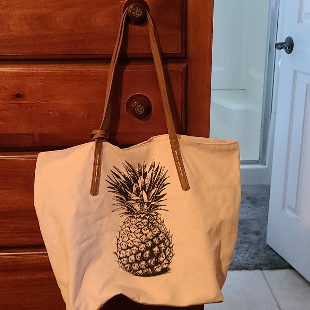 Pineapple tote